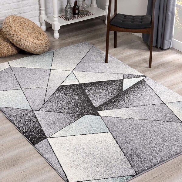 Homeroots 4 x 6 ft. Gray & Blue Prism Pattern Area Rug 390328 - main